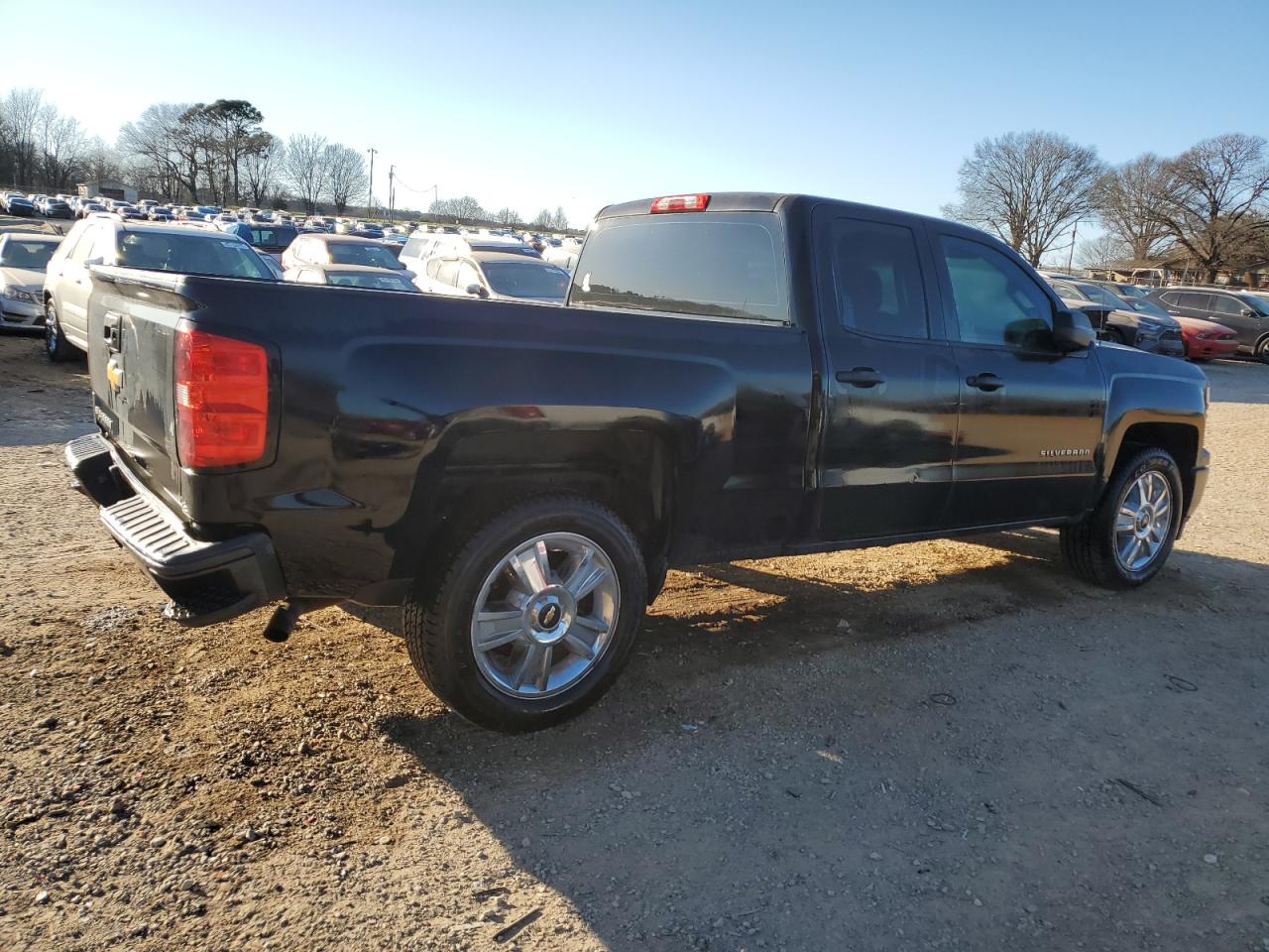 2014 Chevrolet Silverado - Image 3