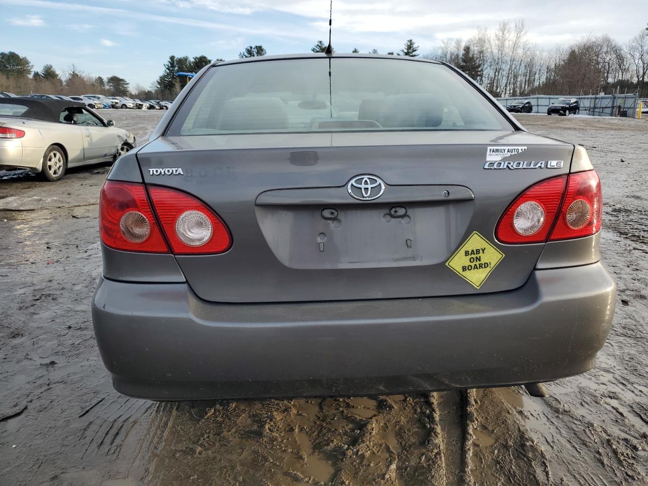 2005 Toyota Corolla - Image 6