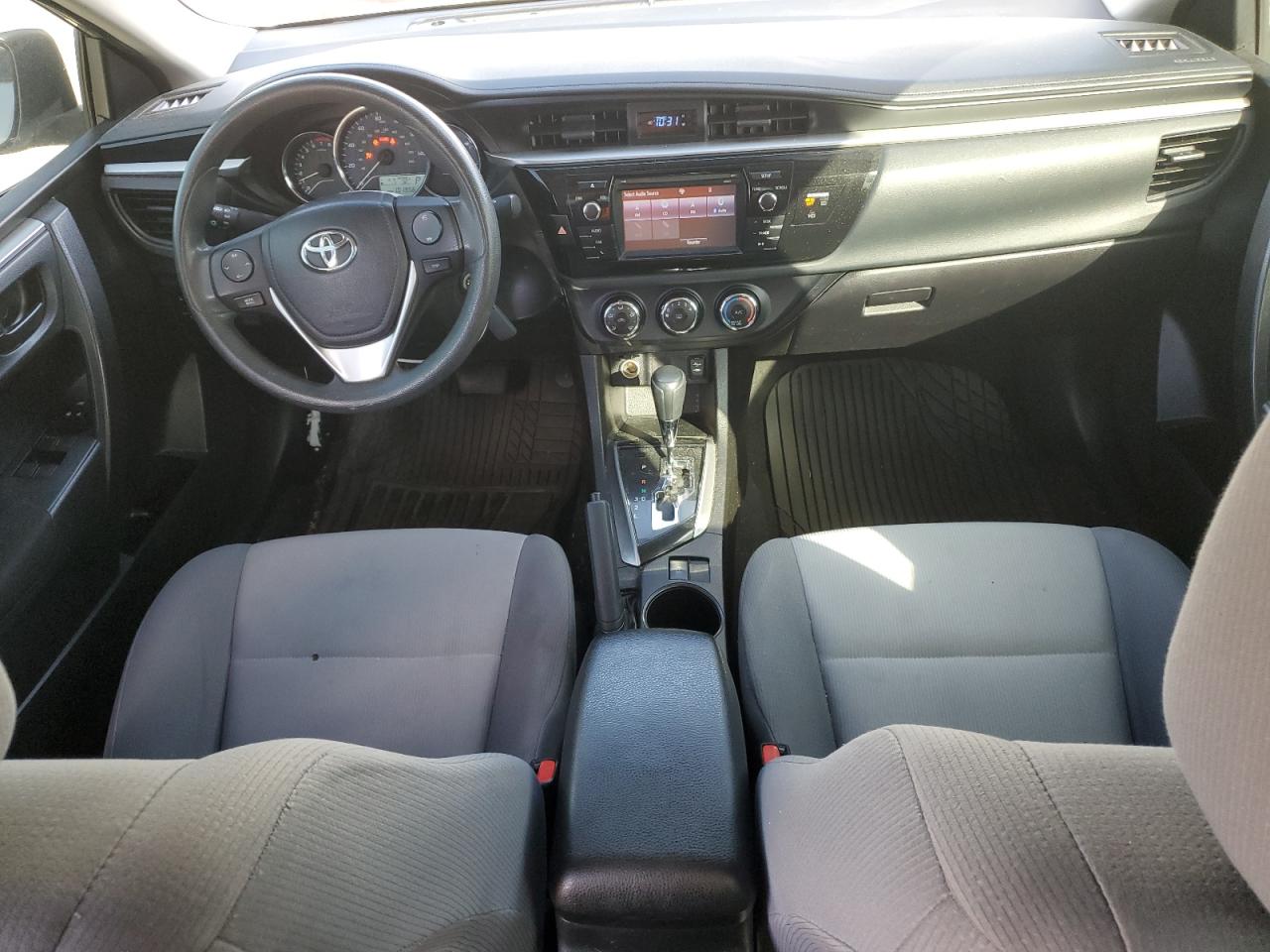 2015 Toyota Corolla - Image 8
