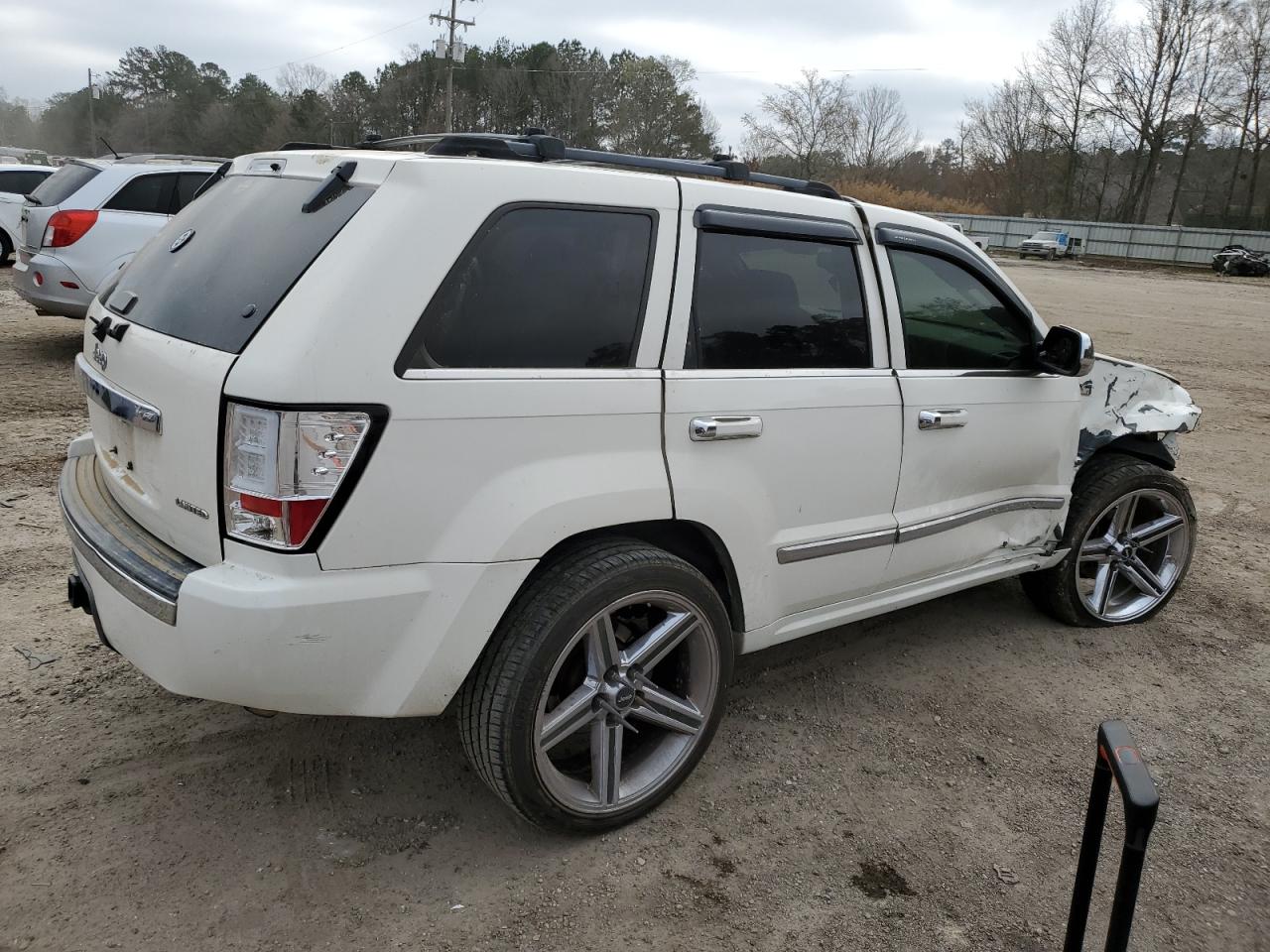 2005 Jeep Grand Cherokee - Image 3