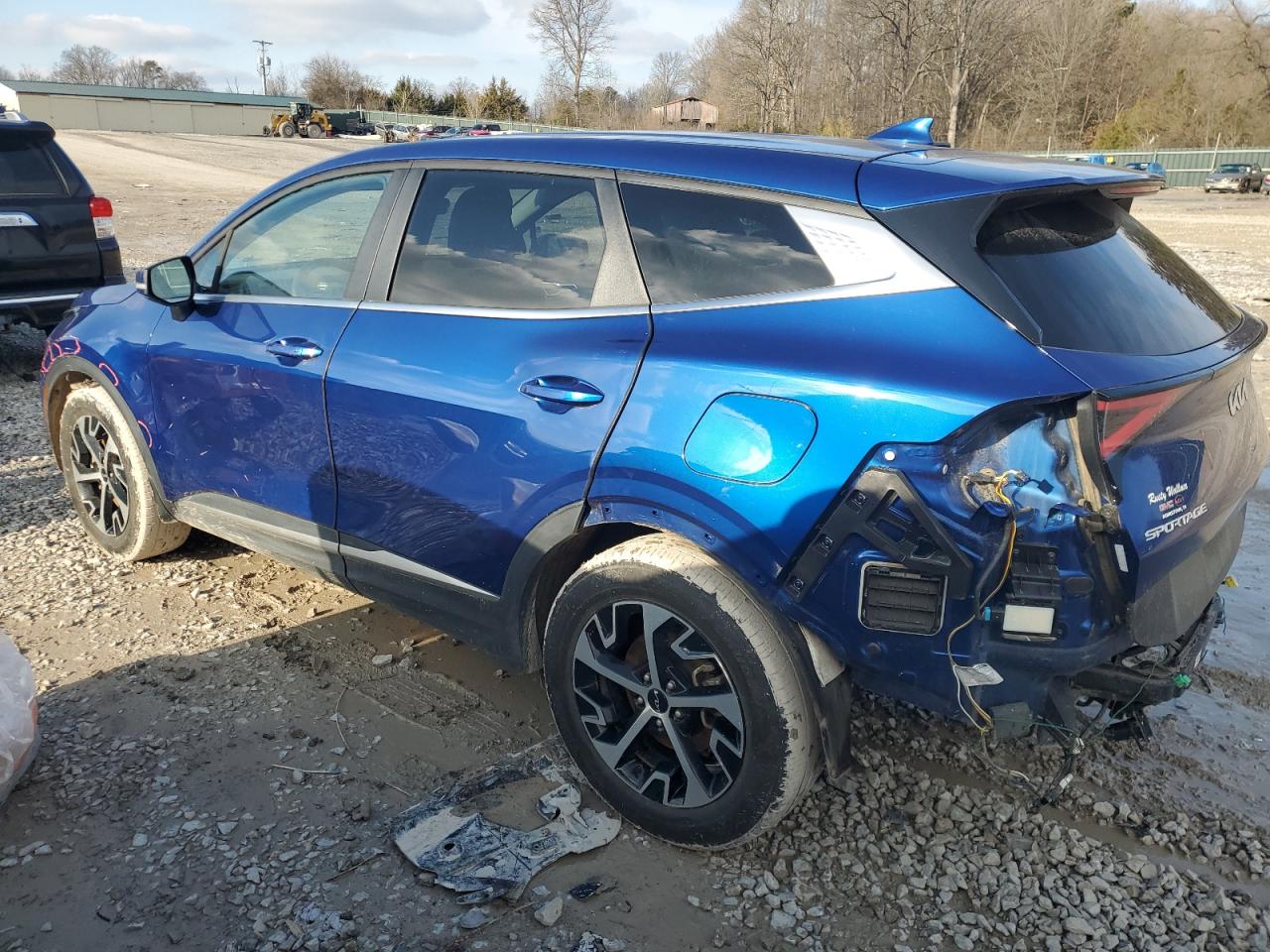 2023 Kia Sportage - Image 2