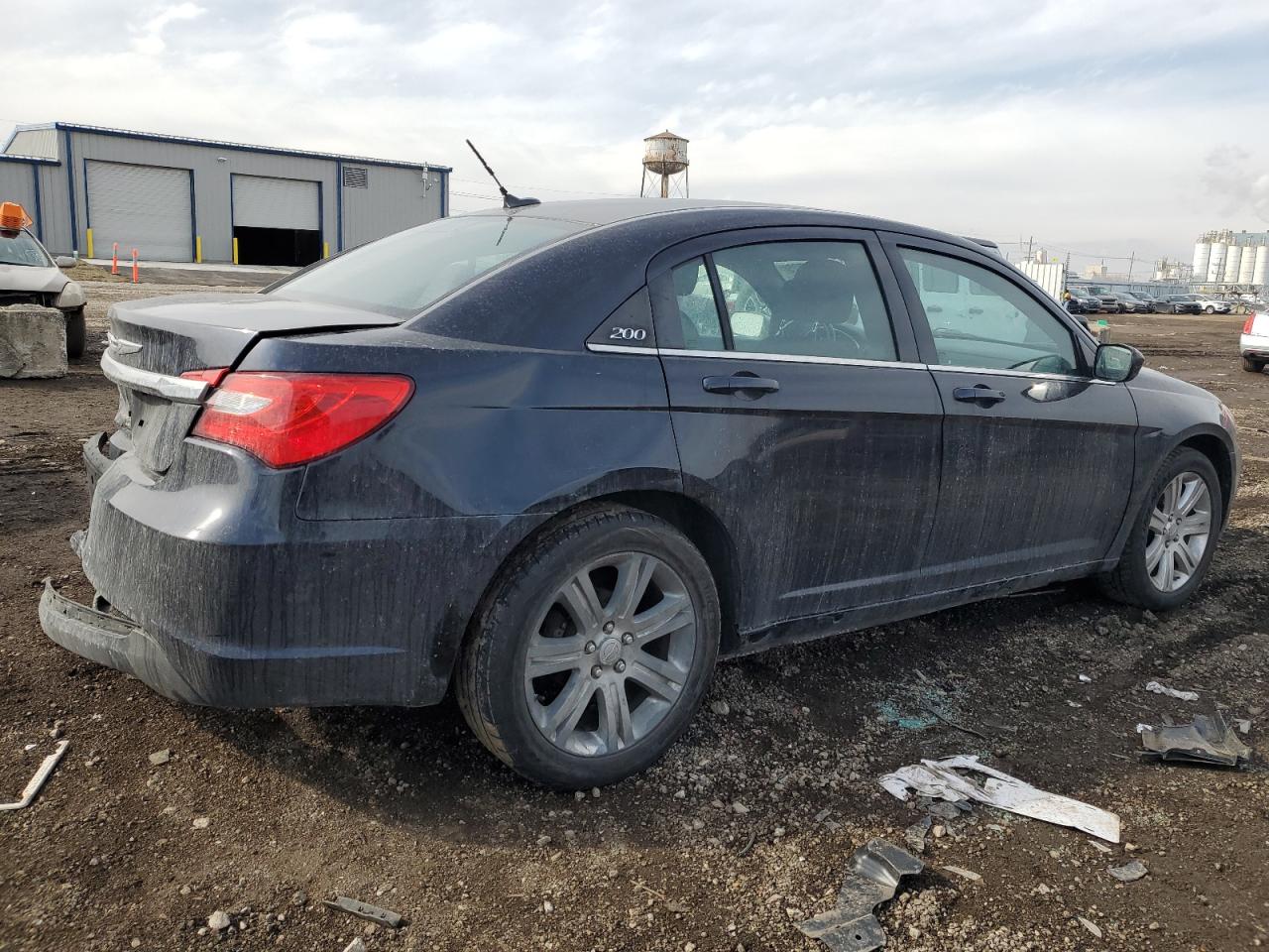 2012 Chrysler 200 - Image 3