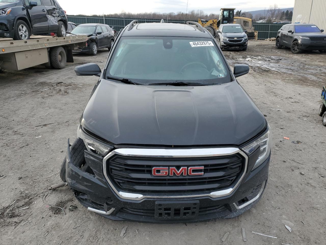 2022 GMC Terrain - Image 5