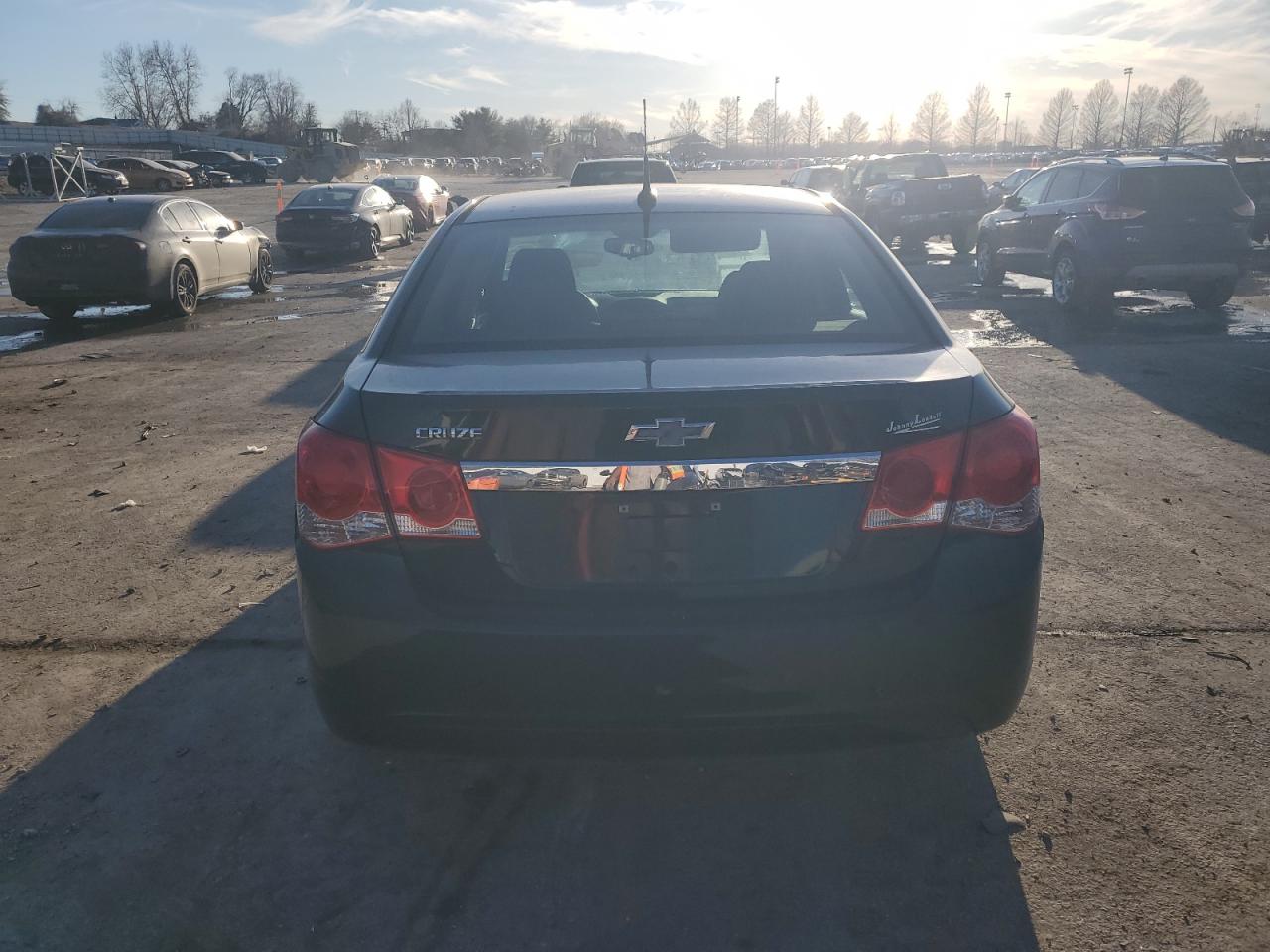 2014 Chevrolet Cruze - Image 6