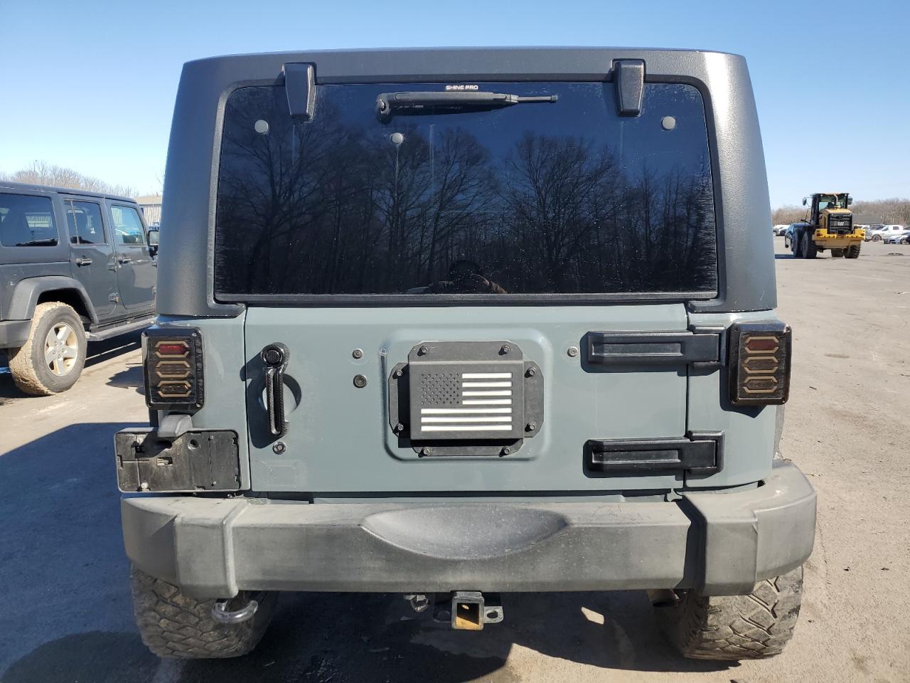 2014 Jeep Wrangler - Image 6