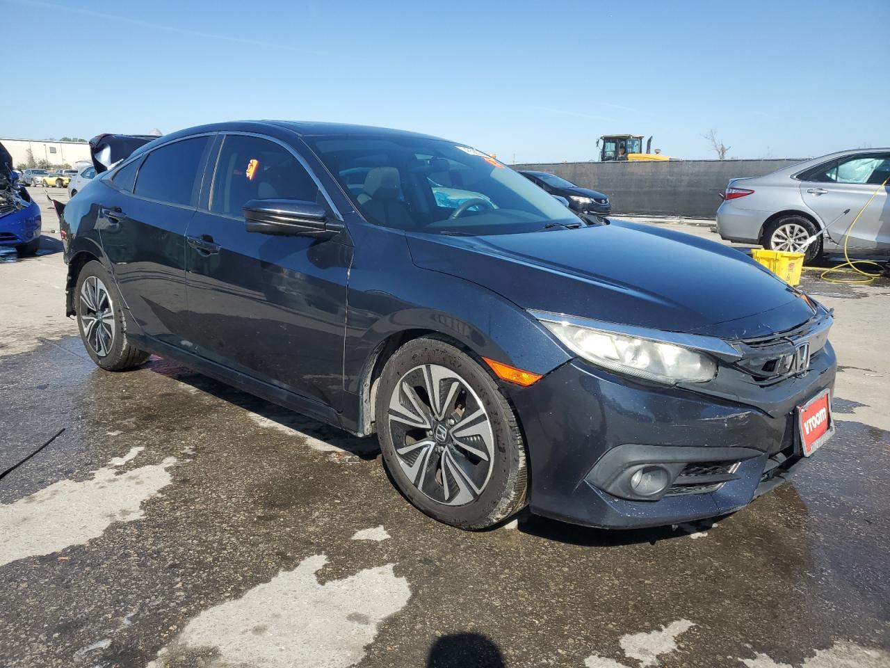 2016 Honda Civic - Image 4