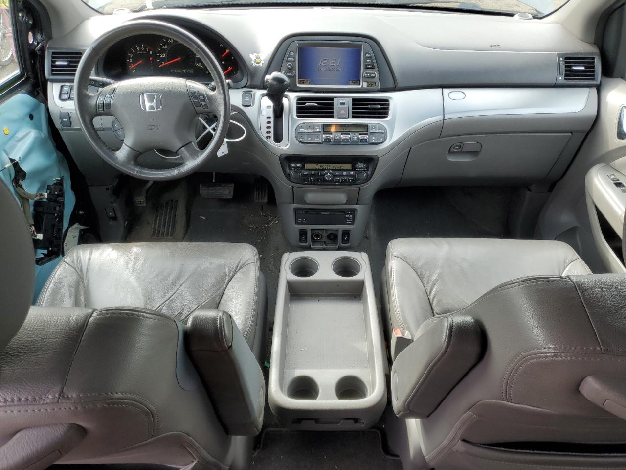 2010 Honda Odyssey - Image 8