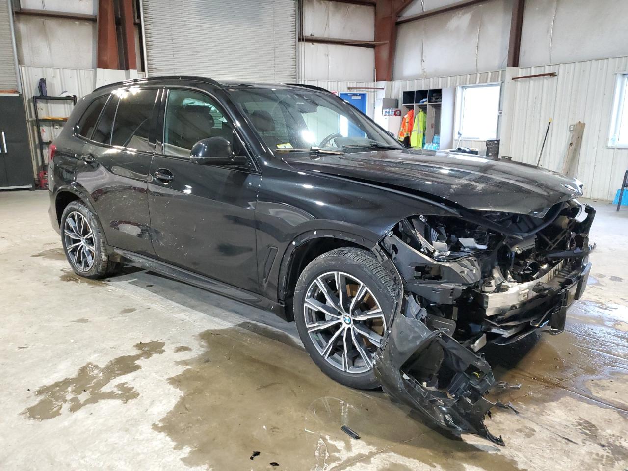 2019 BMW X5 - Image 4