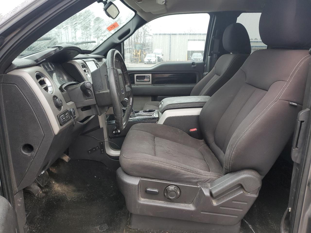 2010 Ford F-150 - Image 7