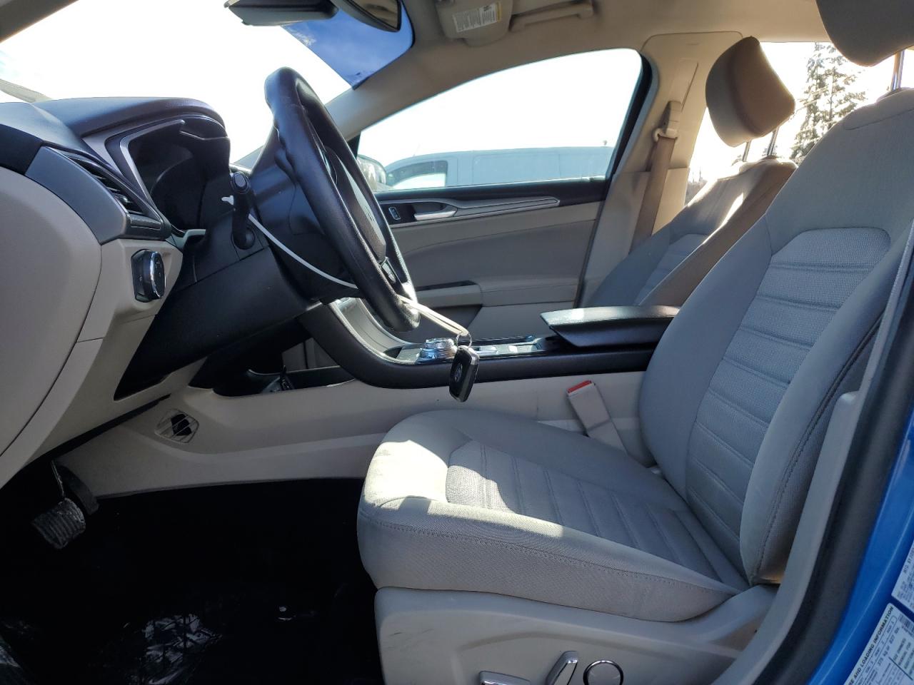 2020 Ford Fusion - Image 7