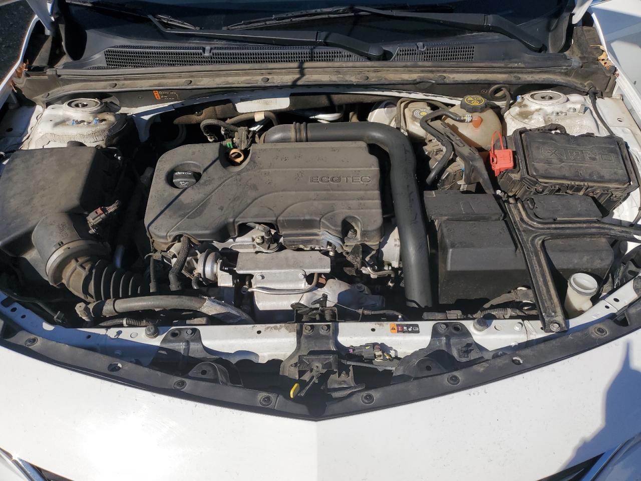2018 Chevrolet Malibu - Image 11