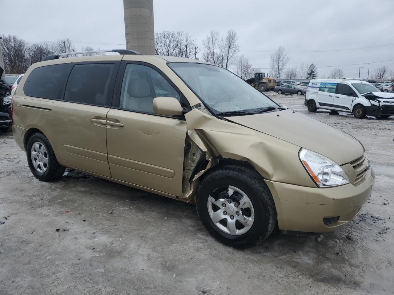 2009 Kia Sedona - Image 4