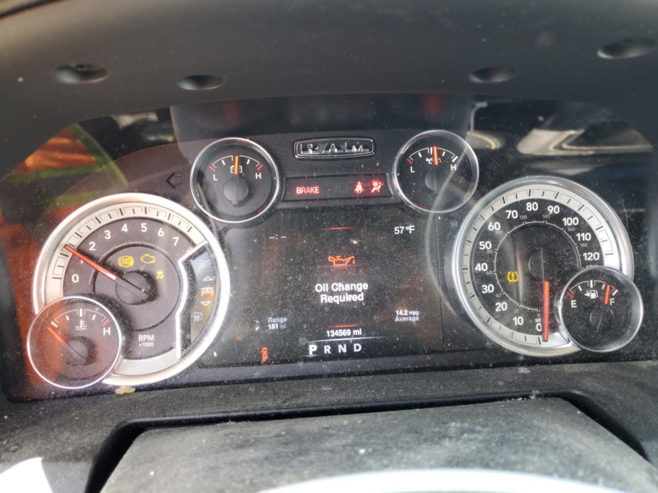 2016 RAM 1500 - Image 9