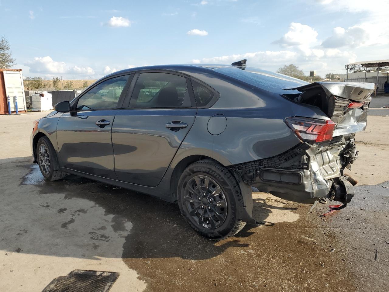 2019 Kia Forte - Image 2
