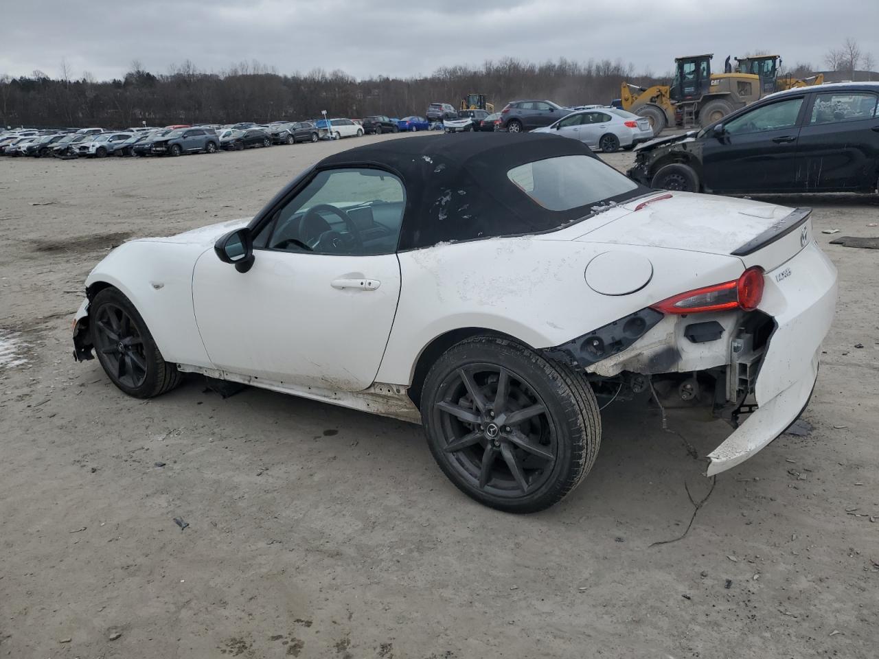 2016 Mazda MX-5 - Image 2