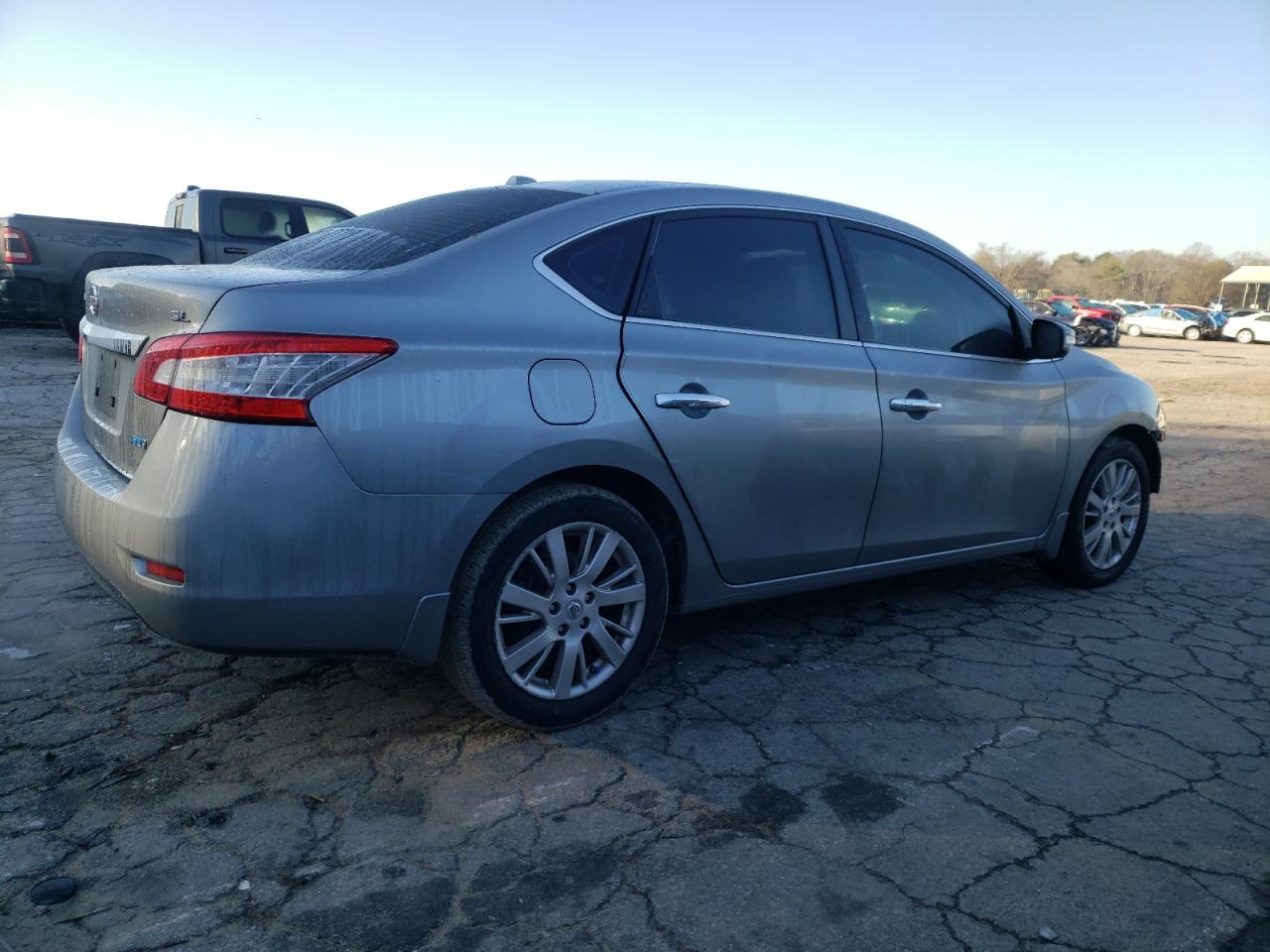 2014 Nissan Sentra - Image 3