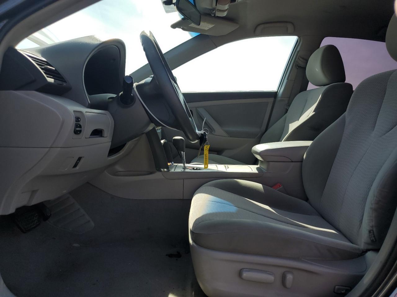 2011 Toyota Camry - Image 7