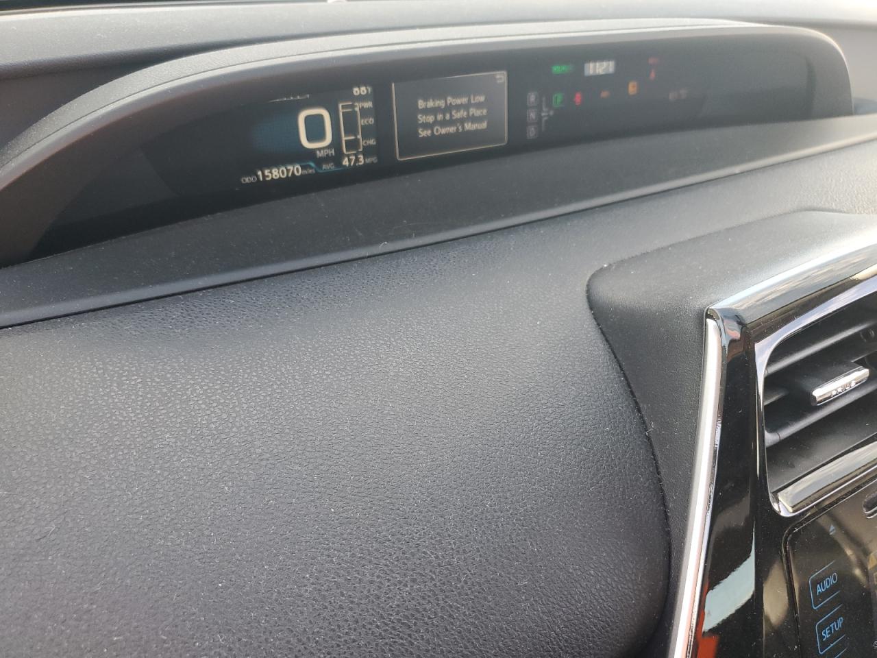 2016 Toyota Prius - Image 9