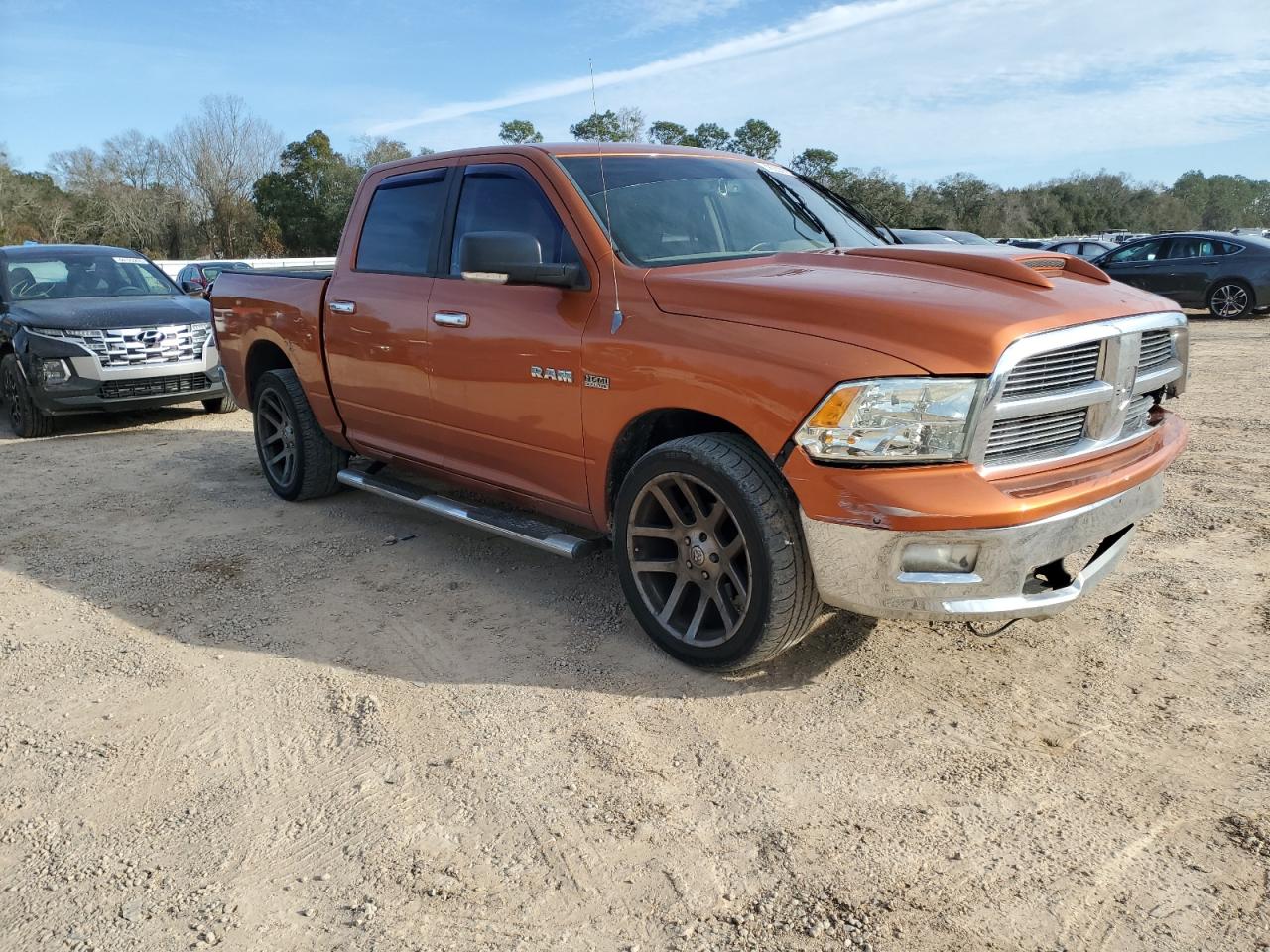 2010 Dodge RAM - Image 4