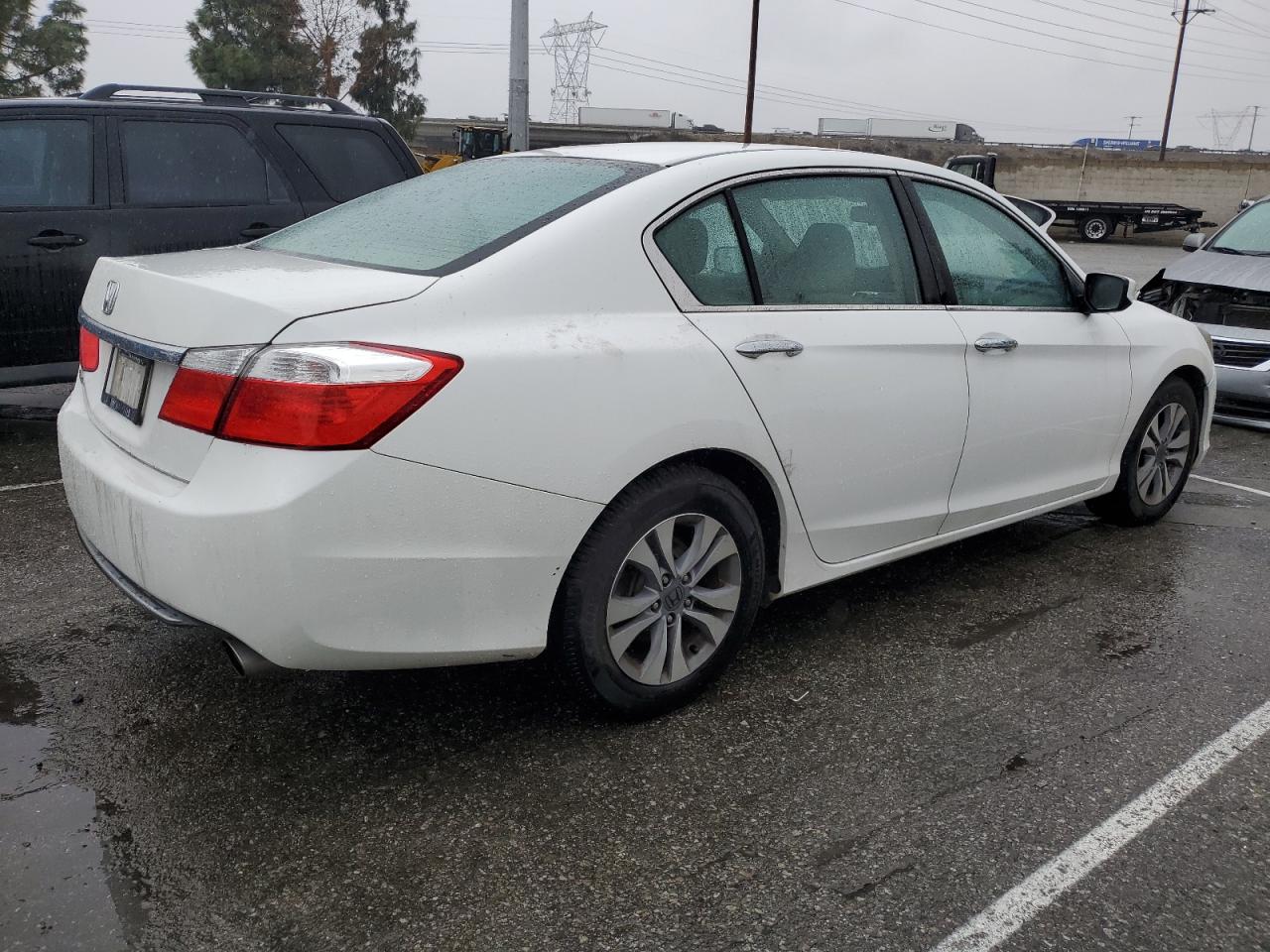 2015 Honda Accord - Image 3