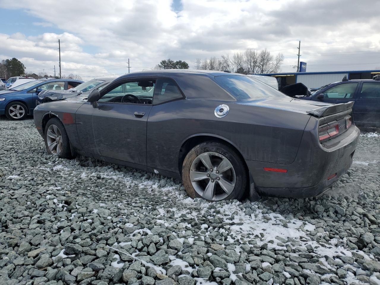 2019 Dodge Challenger - Image 2