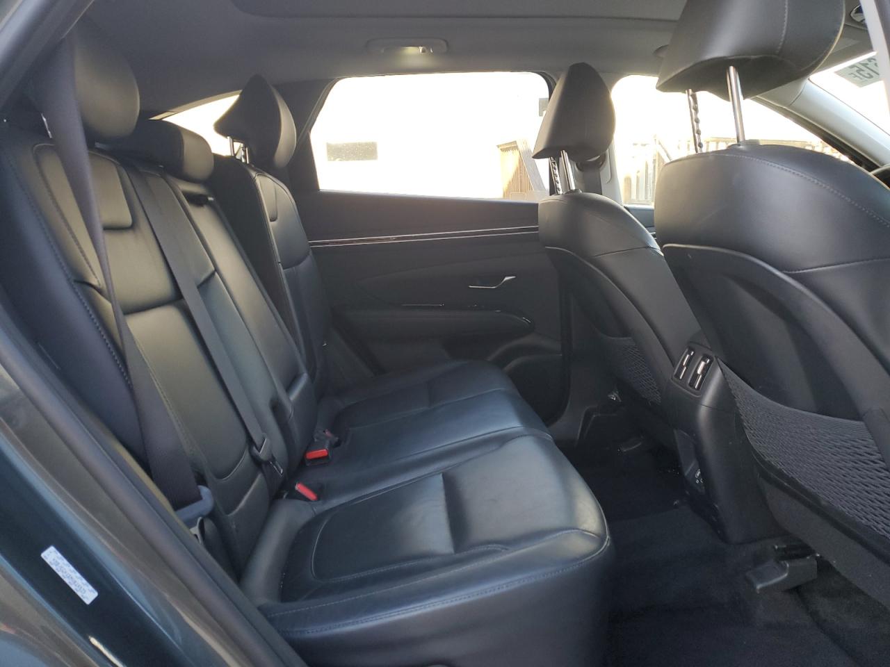 2022 Hyundai Tucson - Image 11
