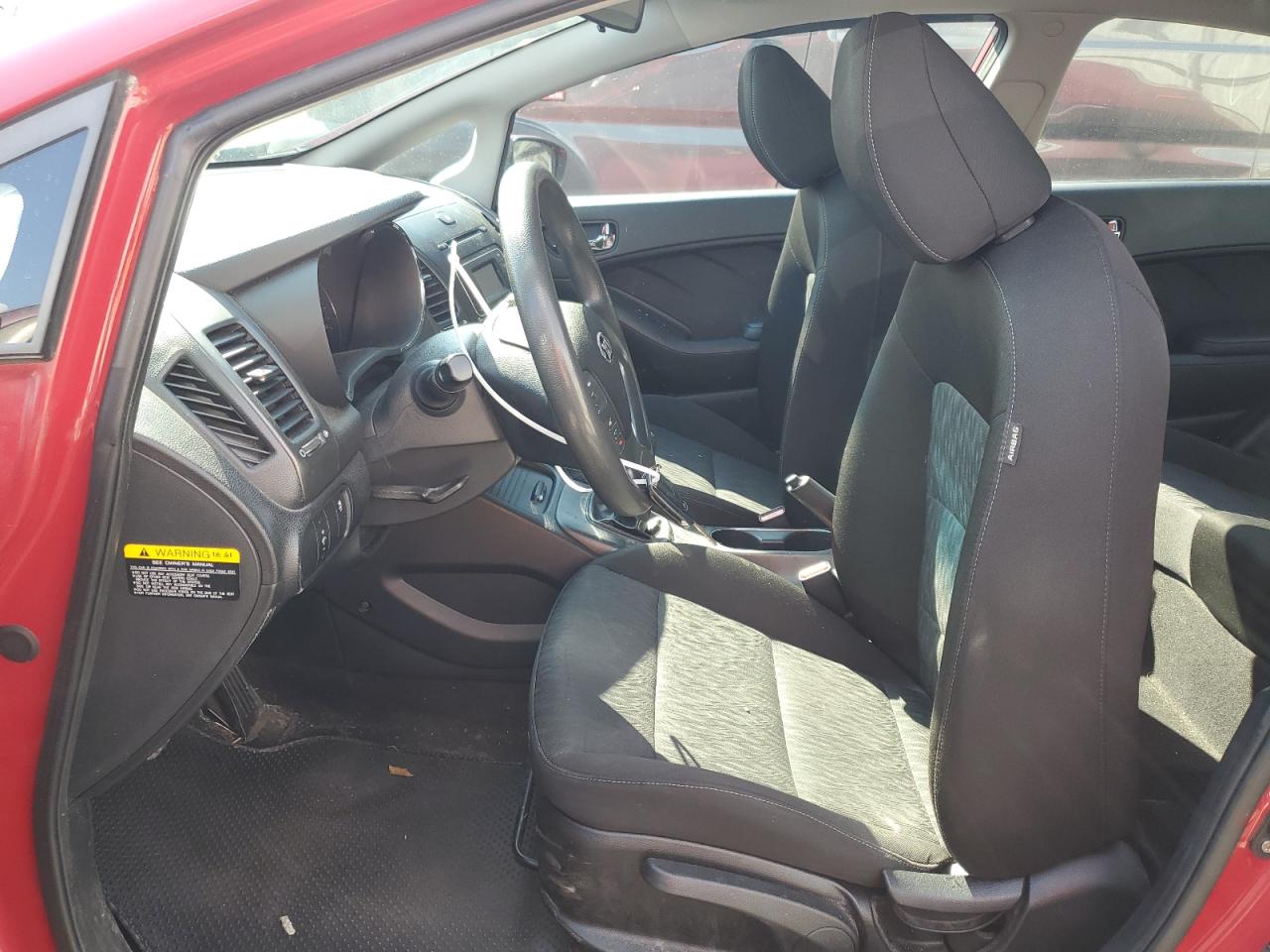 2016 Kia Forte - Image 7