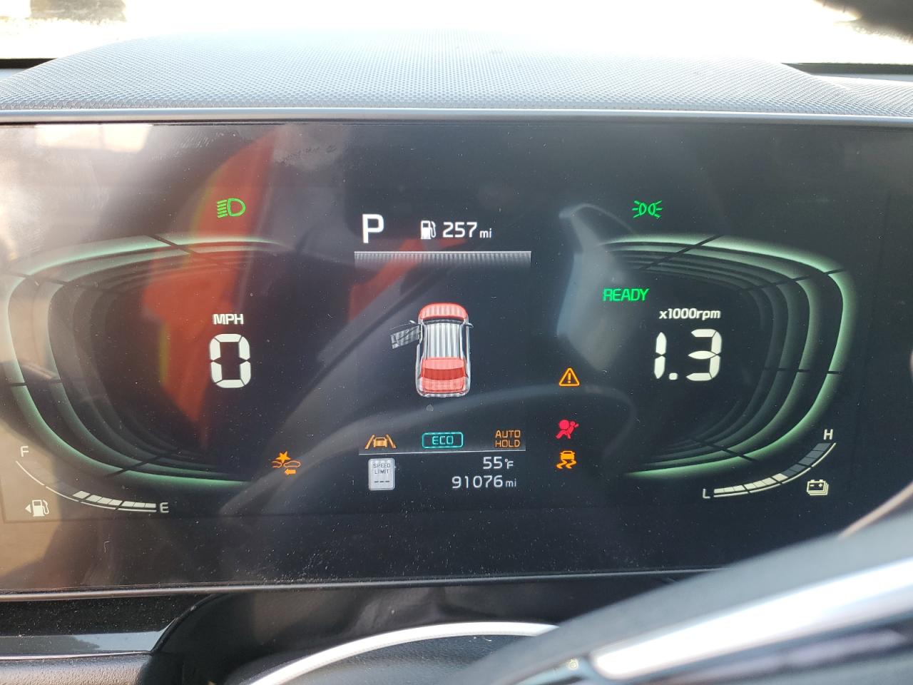 2023 Kia Niro - Image 9