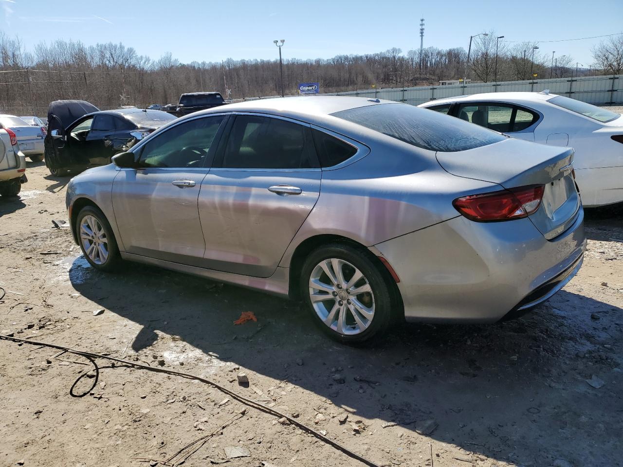 2016 Chrysler 200 - Image 2