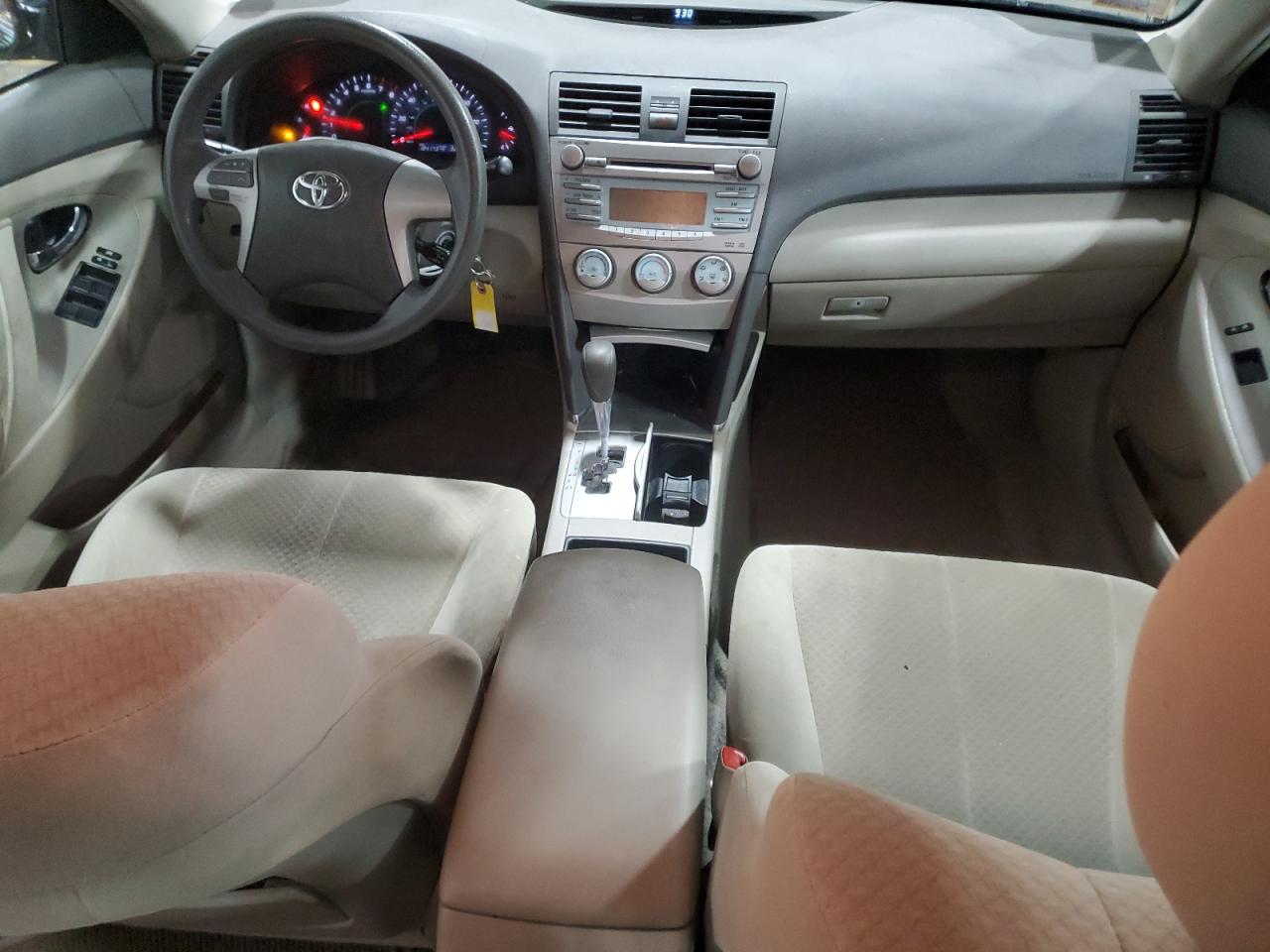 2009 Toyota Camry - Image 8