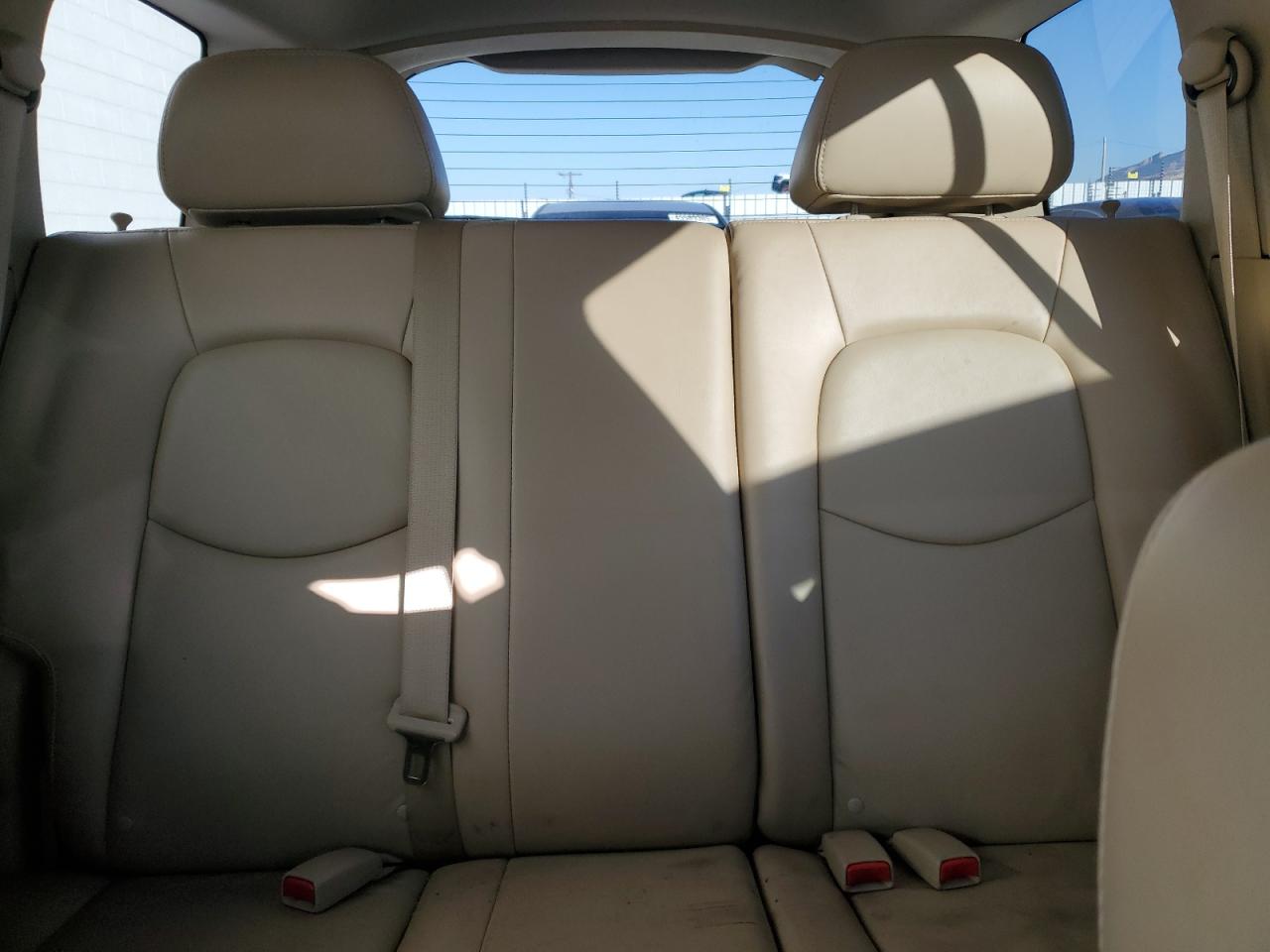 2009 Chevrolet HHR - Image 10