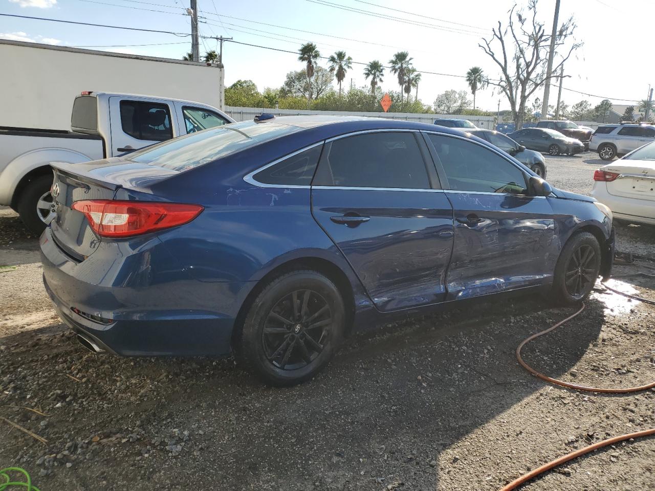 2015 Hyundai Sonata - Image 3
