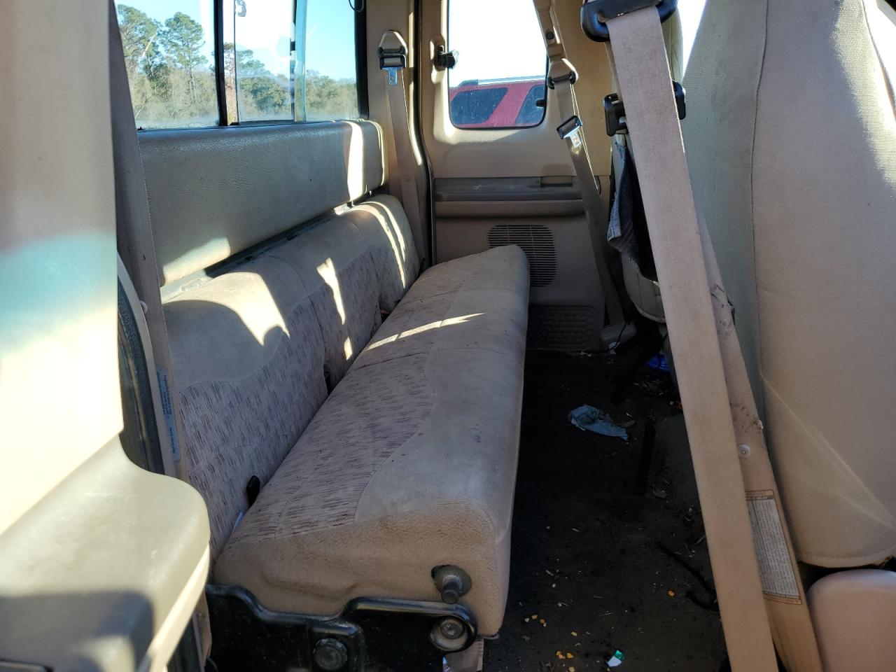 1999 Ford F250 - Image 10