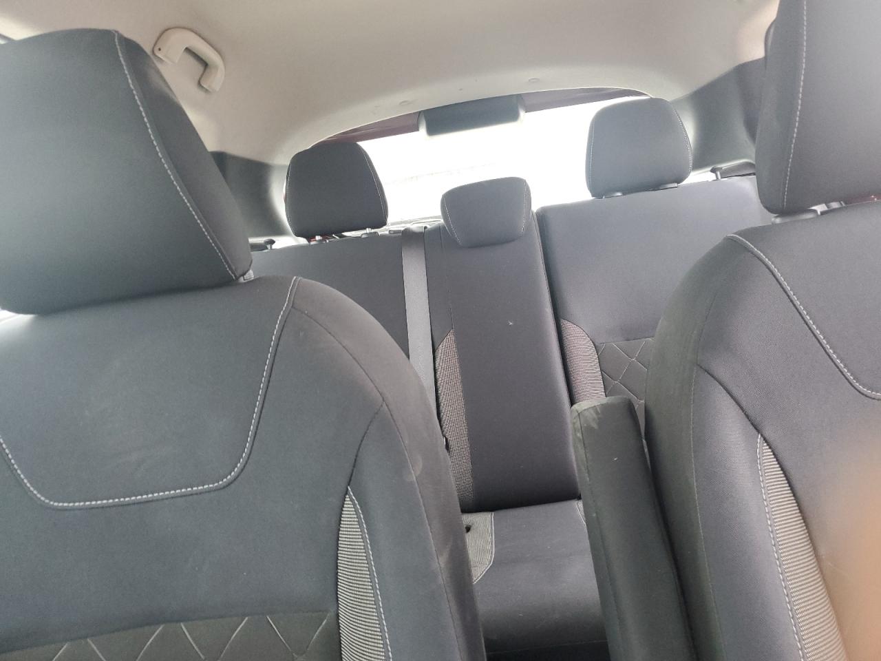 2019 Nissan Kicks - Image 10
