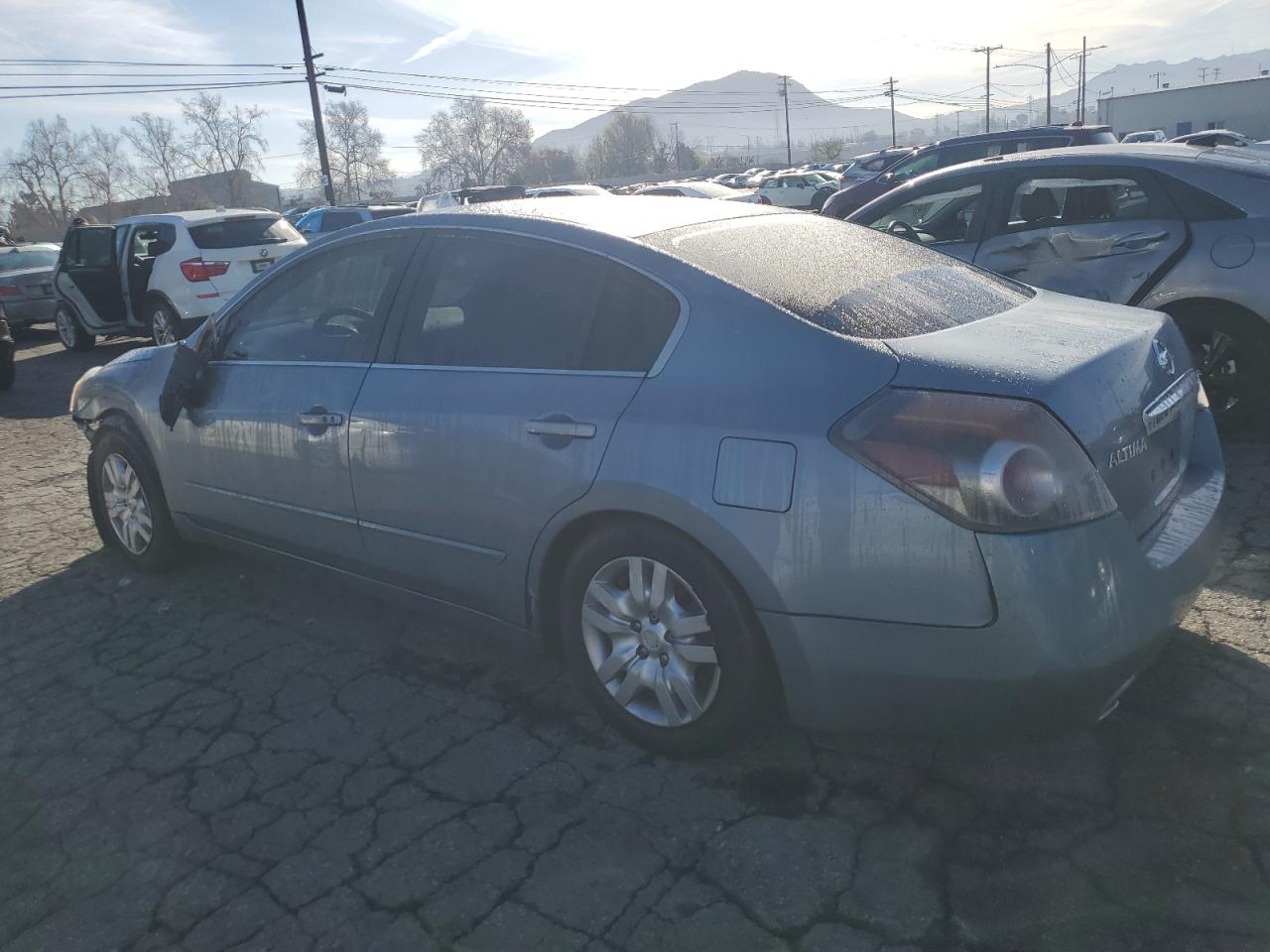 2012 Nissan Altima - Image 2