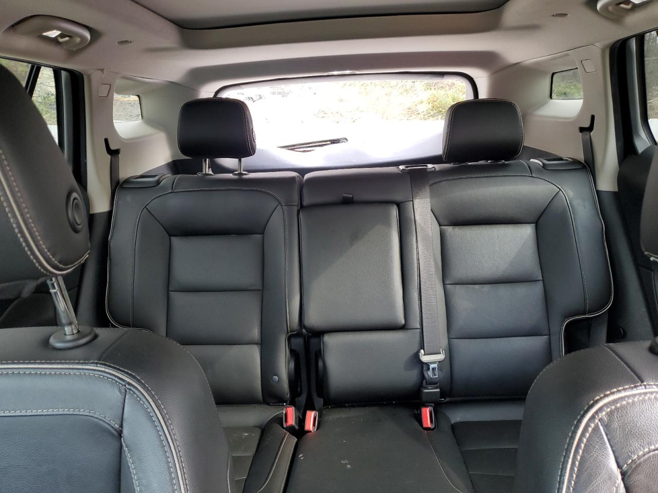 2020 GMC Terrain - Image 10