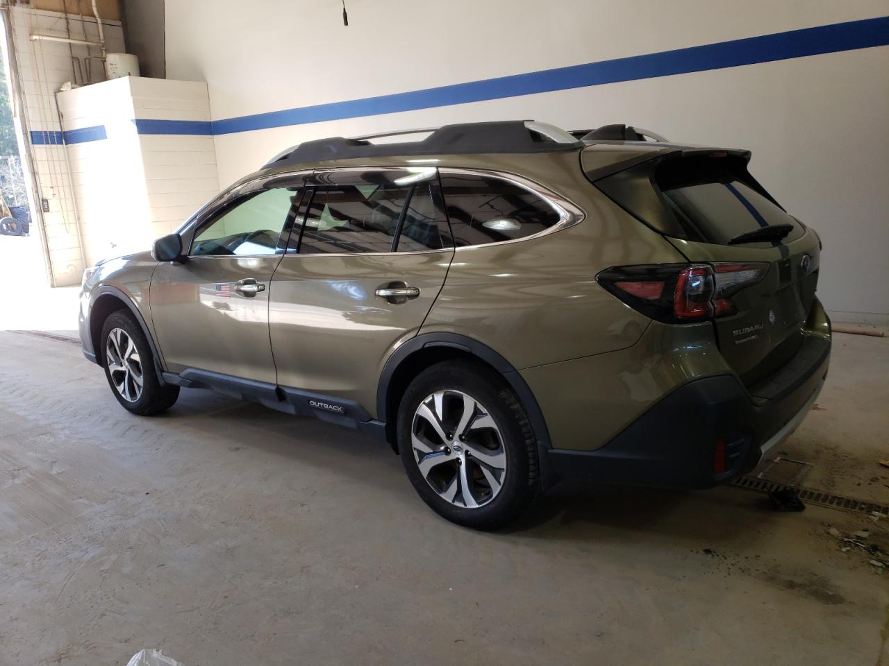 2021 Subaru Outback - Image 2