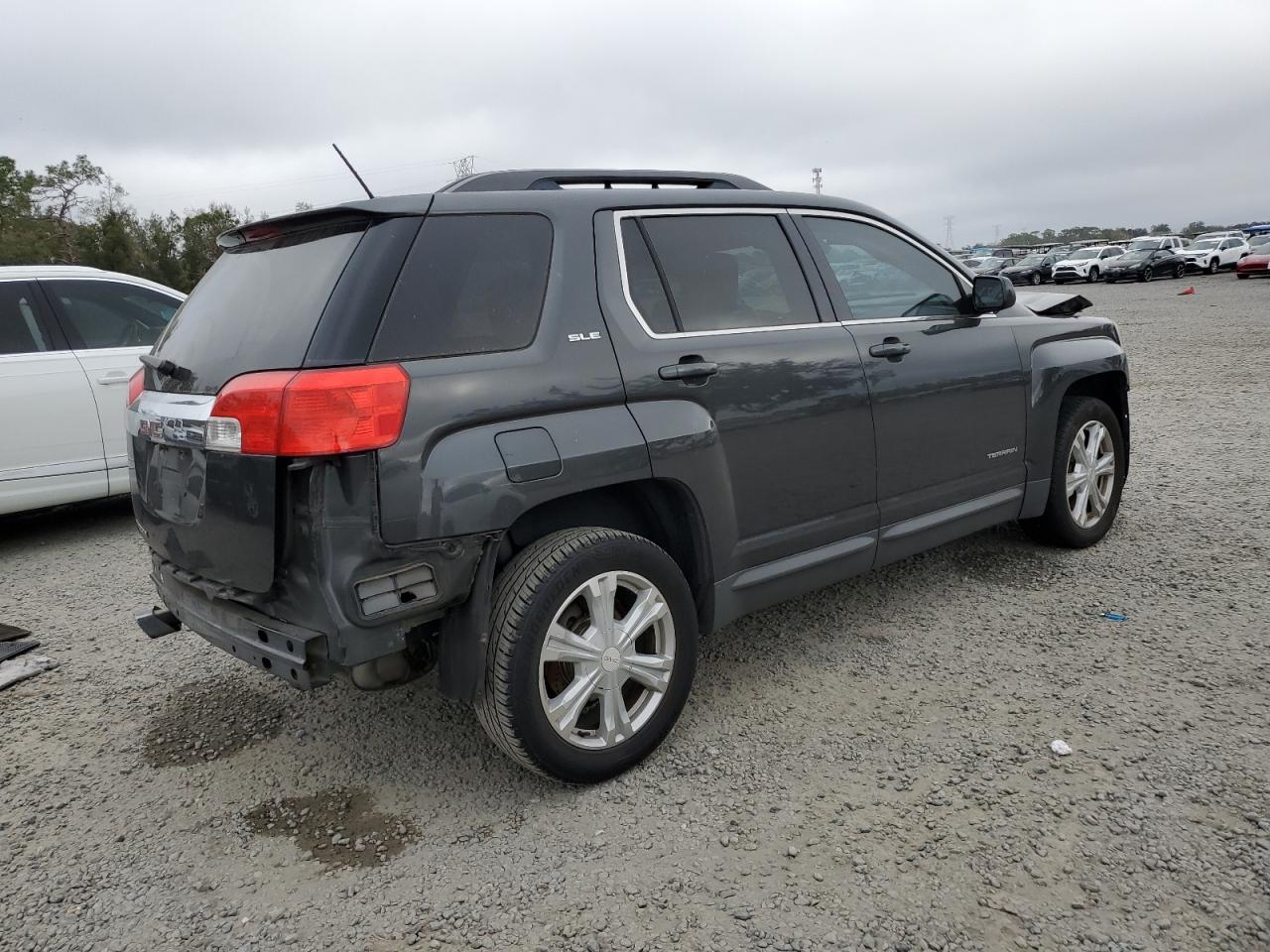 2017 GMC Terrain - Image 3