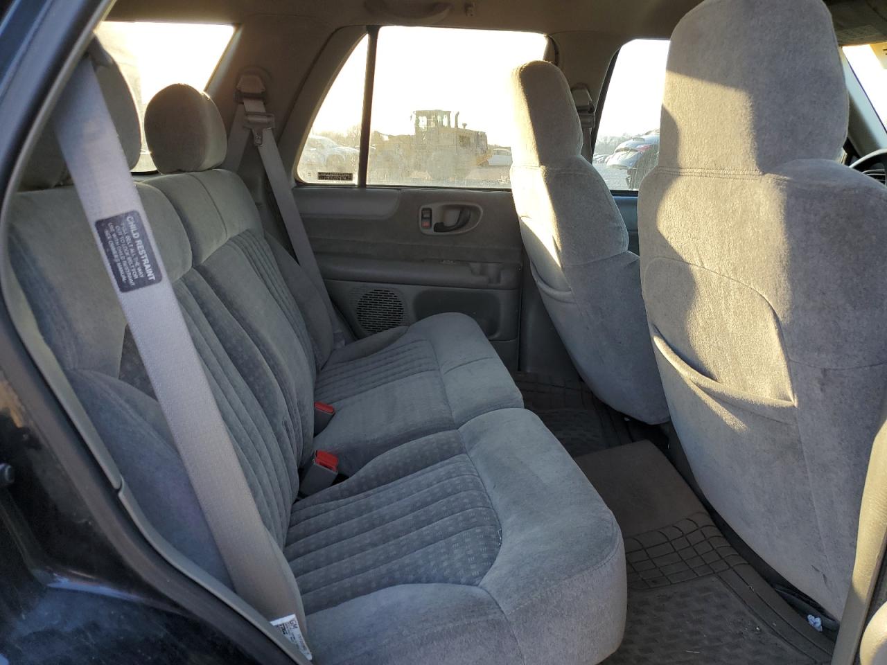 1999 Chevrolet Blazer - Image 11