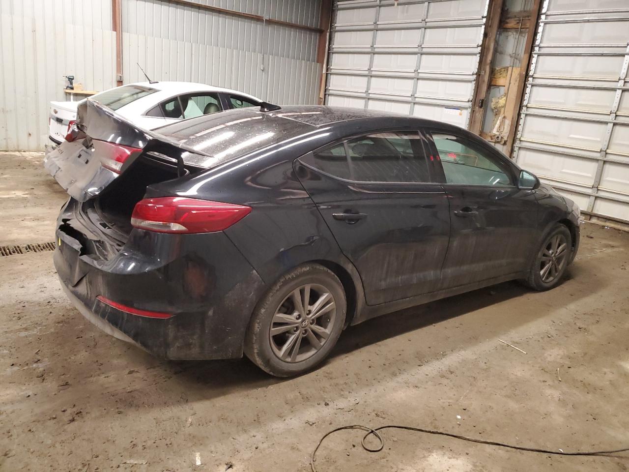 2018 Hyundai Elantra - Image 3