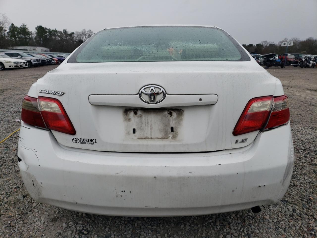 2009 Toyota Camry - Image 6