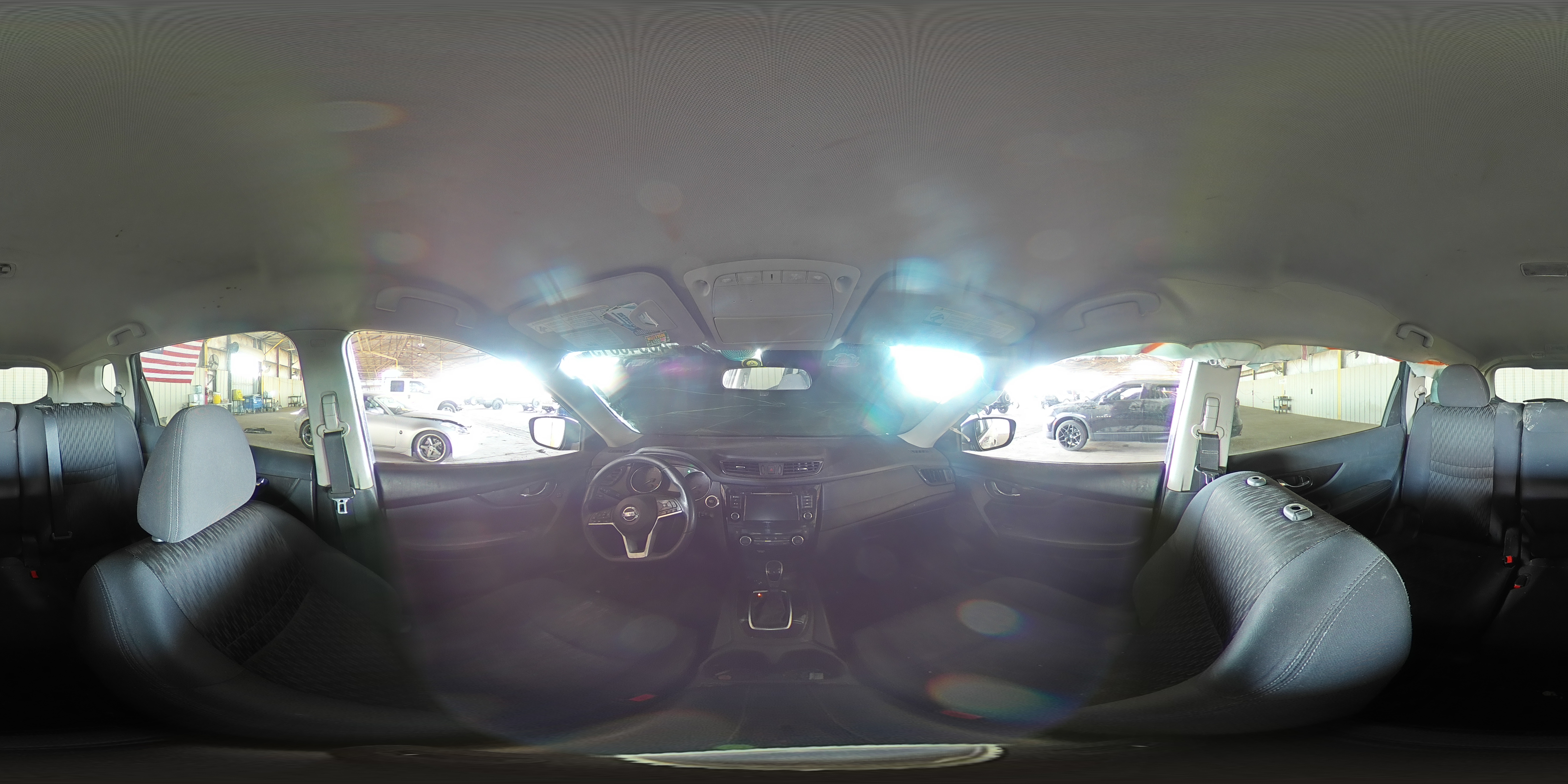 2019 Nissan Rogue - Image 12