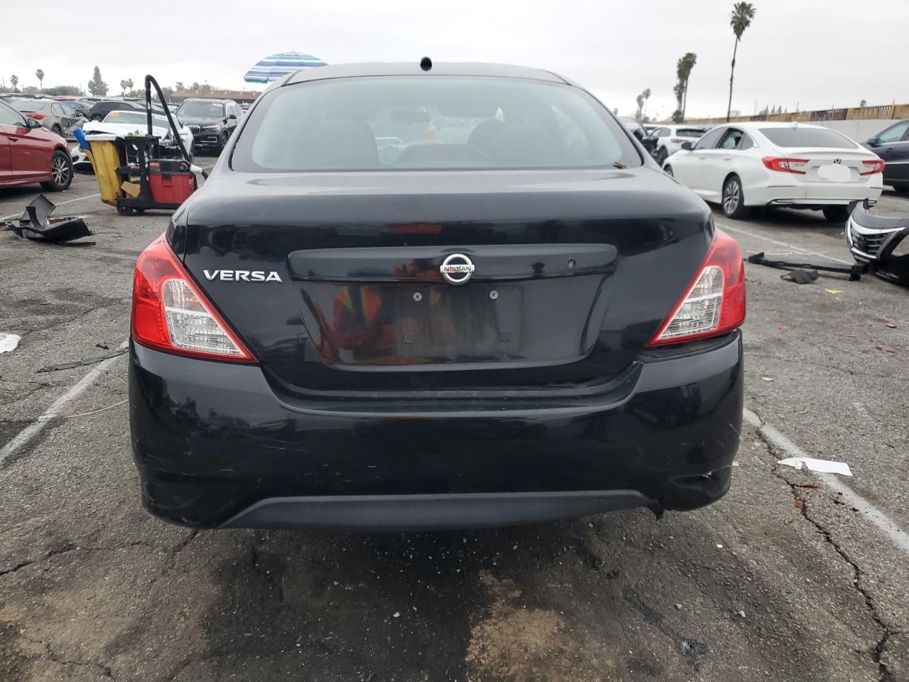 2015 Nissan Versa - Image 6
