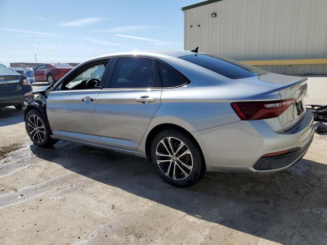  VOLKSWAGEN JETTA 2024 Серебристый