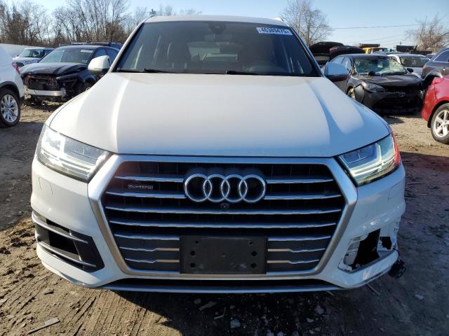  AUDI Q7 2019 Biały