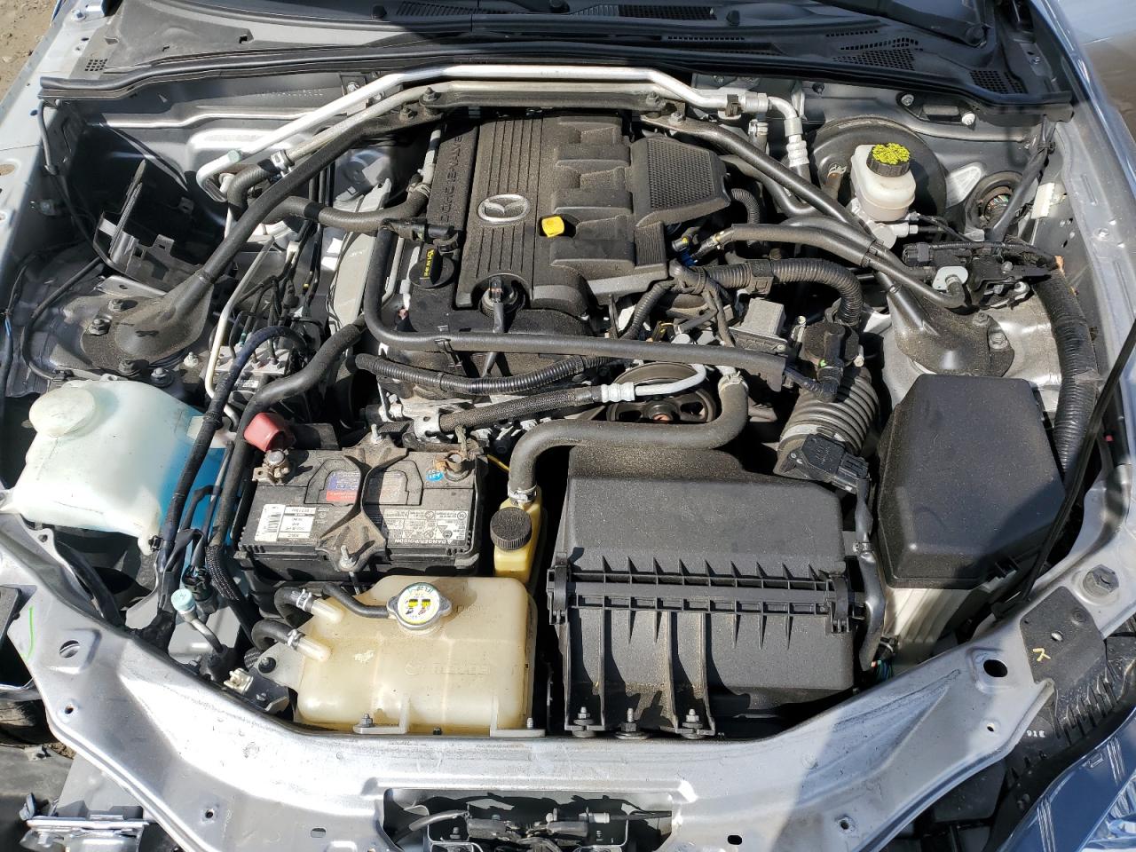 2010 Mazda MX-5 - Image 11