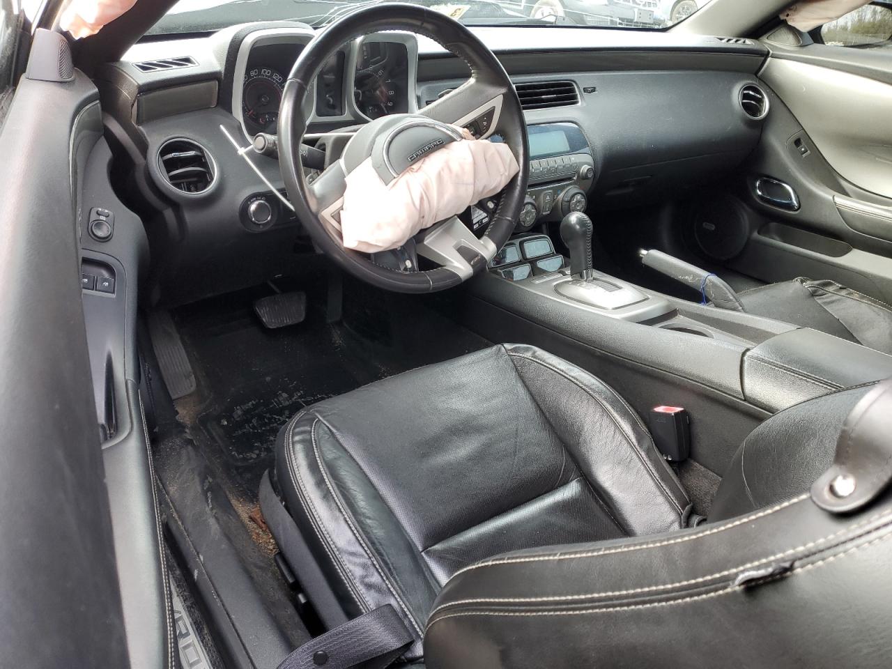 2010 Chevrolet Camaro - Image 8