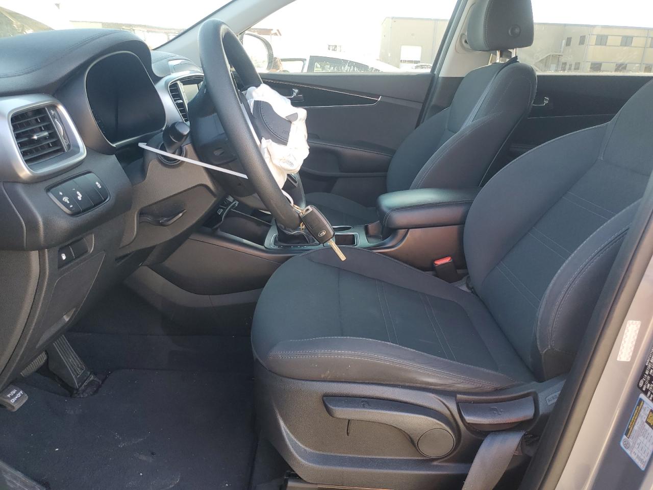 2020 Kia Sorento - Image 7