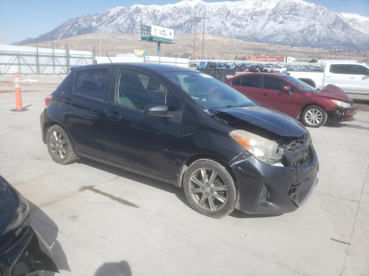 2012 Toyota Yaris - Image 4