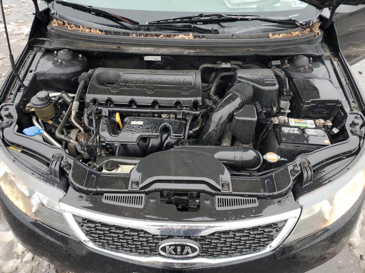 2011 Kia Forte - Image 11